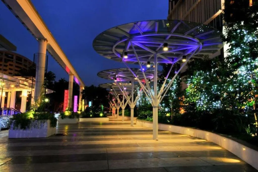 Cosy128 @The Shore 3R2B 8-10Pax 5Mins To Jonker Apartment Malacca Malaysia